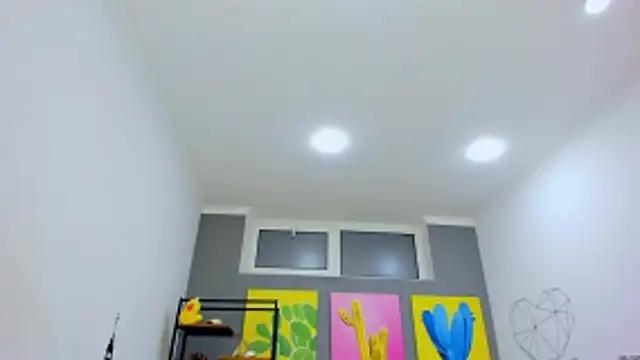 Snapshot of NoraSimons chatting on February 2026 05:40:02 AM NoraSimons online show from February 2026 05:40:02 AM