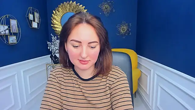 Snapshot of NoraSimons chatting on March 2026 06:19:01 AM NoraSimons online show from March 2026 06:19:01 AM