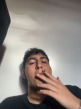 Gduende7 online show from November 2025 08:33:02 PM