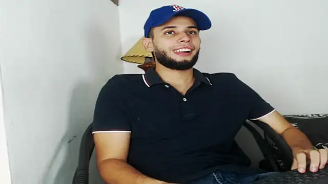 Maxcole 07 online show from November 2025 08:44:01 PM