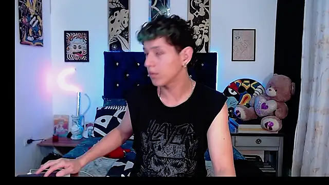 Yorsamm and friends online show from October 2025 10:19:01 PM