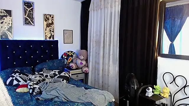 Yorsamm and friends online show from November 2025 04:14:02 PM