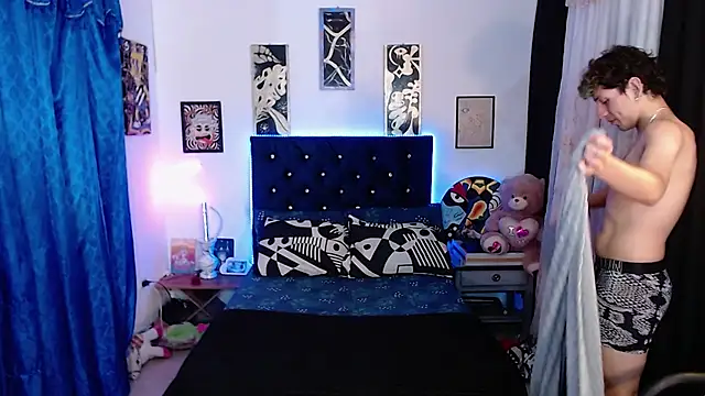 Yorsamm and friends online show from November 2025 10:42:02 PM