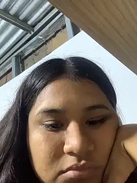 Roooou18 online show from November 2025 12:12:01 AM