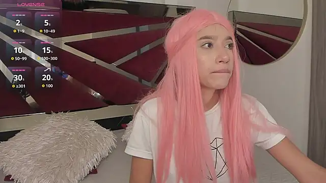 EmmaCarther online show from October 2025 03:57:02 PM