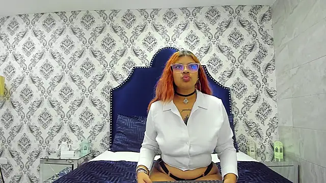 AmeliaConer NovaBell online show from November 2025 04:39:01 PM