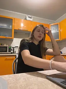 Elina1 online show from November 2025 08:36:02 PM