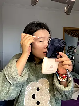 yoyou666 online show from November 2025 12:05:01 AM