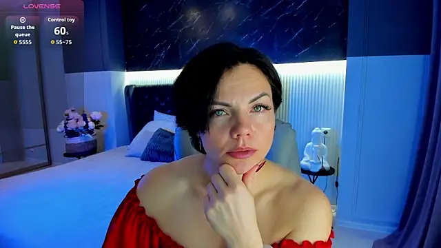 Wow Maya online show from December 2025 12:41:02 AM