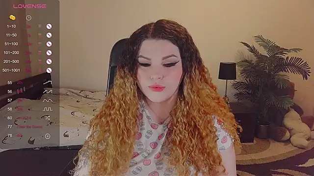 GwenSummers online show from December 2024 02:00:02 PM