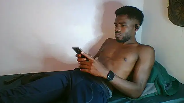 Snapshot of Suamyst_25 chatting on June 2026 04:46:01 PM Suamyst 25 online show from June 2026 04:46:01 PM