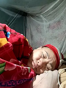 Snapshot of chich-bong chatting on January 2026 10:13:02 PM chich-bong online show from January 2026 10:13:02 PM