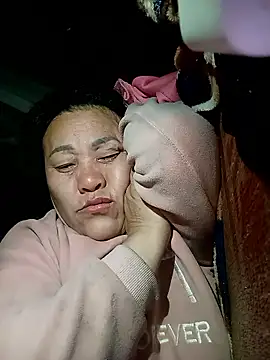 Snapshot of chich-bong chatting on January 2026 10:01:01 PM chich-bong online show from January 2026 10:01:01 PM