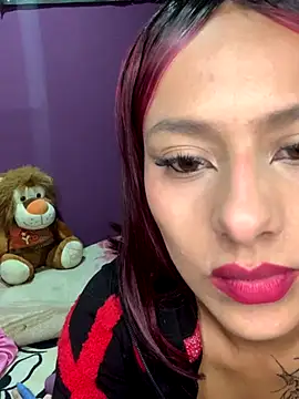 Emilyy-18 online show from November 2025 01:27:01 AM