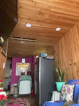 Emilyy-18 online show from November 2025 08:01:01 PM