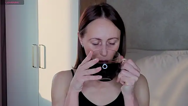 Snapshot of MissNatali_ chatting on March 2026 02:13:02 AM MissNatali online show from March 2026 02:13:02 AM