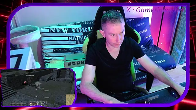 Gamerinleather online show from November 2025 07:02:02 PM