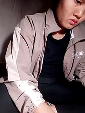 Fucksquirt2k online show from November 2025 01:10:01 PM