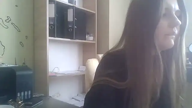 DollyRoma online show from October 2025 09:57:01 AM