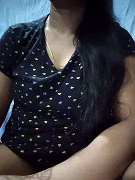 Ezabelljohn online show from May 2026 11:29:02 AM