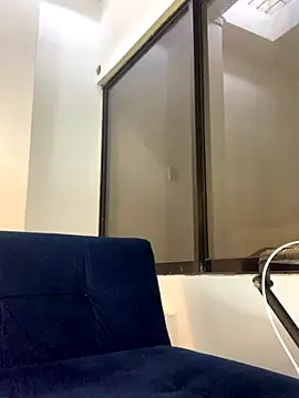 ladulceale online show from October 2025 01:26:02 PM