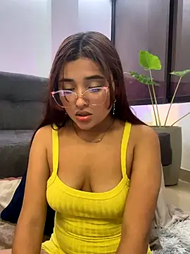 ladulceale online show from November 2025 02:17:01 PM