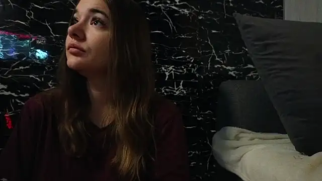 Biancka  online show from December 2025 05:34:01 AM