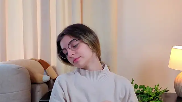 Snapshot of CasandraMickell chatting on November 2025 07:18:02 AM CasandraMickell online show from November 2025 07:18:02 AM