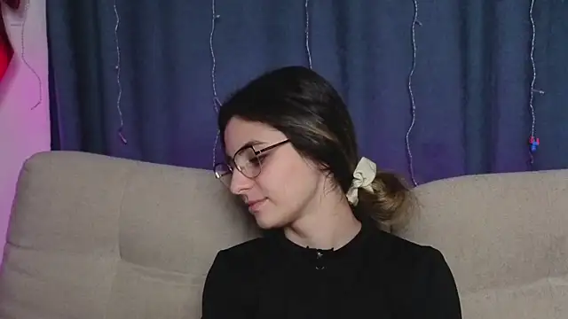 Snapshot of CasandraMickell chatting on November 2025 07:30:02 PM CasandraMickell online show from November 2025 07:30:02 PM