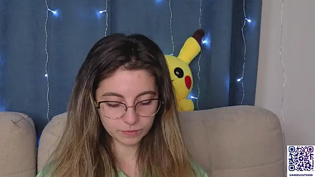 Snapshot of CasandraMickell chatting on November 2025 08:51:01 PM CasandraMickell online show from November 2025 08:51:01 PM