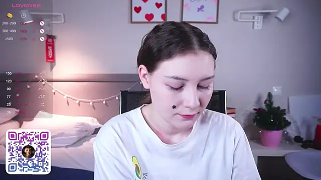 MegganKinson online show from March 2026 05:26:02 AM