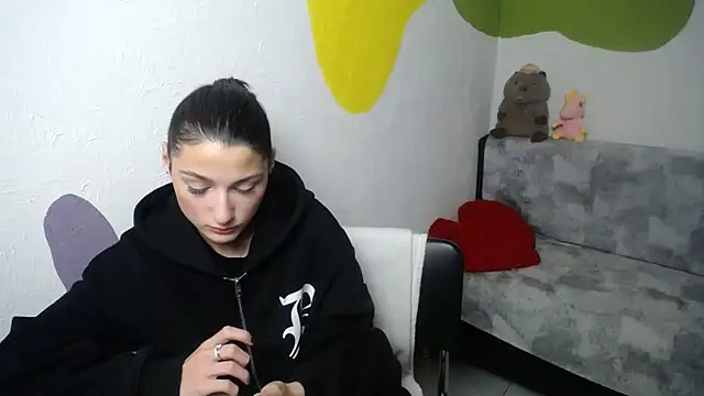 Snapshot of a_alessia chatting on October 2025 02:40:02 PM a alessia online show from October 2025 02:40:02 PM