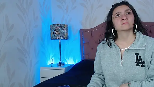 Emmy Palacios online show from January 2026 11:59:02 AM