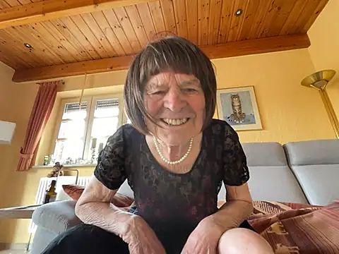 Dorle45 online show from April 2026 06:27:02 AM