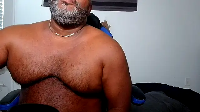 Snapshot of SplendaDaddy50 chatting on July 2026 01:37:01 PM SplendaDaddy50 online show from July 2026 01:37:01 PM