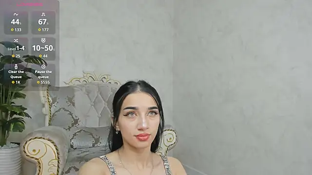 Danikalee online show from November 2025 04:18:02 PM