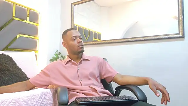 Neytanmalcon online show from November 2025 08:40:02 PM