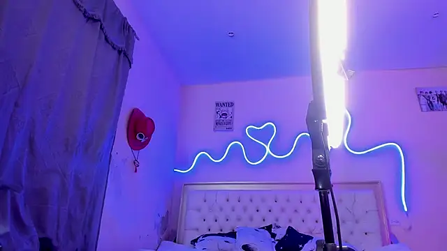 briana hot03 online show from November 2025 06:31:02 PM