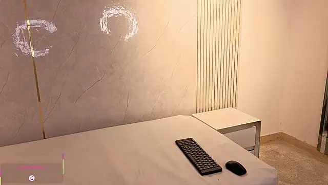 BBWroxy online show from October 2025 08:40:02 PM