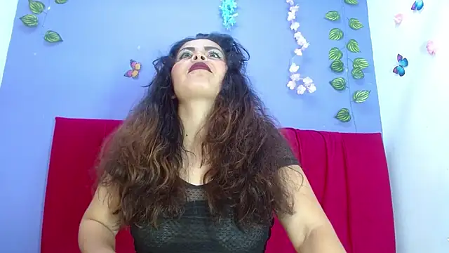 Snapshot of amara_leoncm chatting on November 2025 11:15:01 PM amara leoncm online show from November 2025 11:15:01 PM