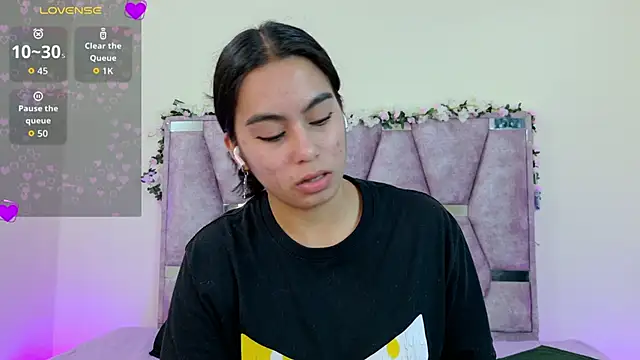 Iris mandarinne online show from November 2025 05:02:01 PM