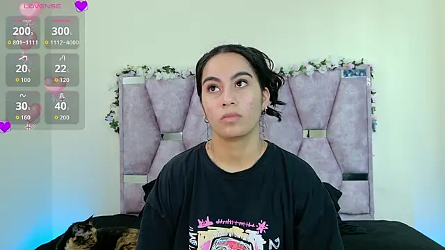 Iris mandarinne online show from November 2025 05:56:01 PM