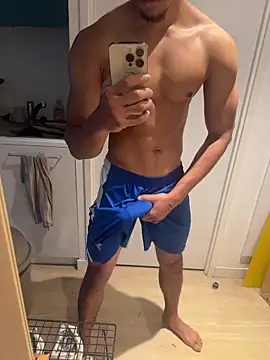 bigDickParis92 online show from October 2025 02:16:01 PM