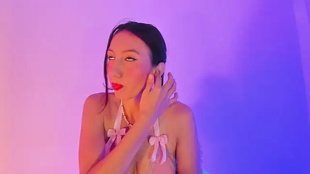 lily ross1 online show from November 2025 02:18:02 PM