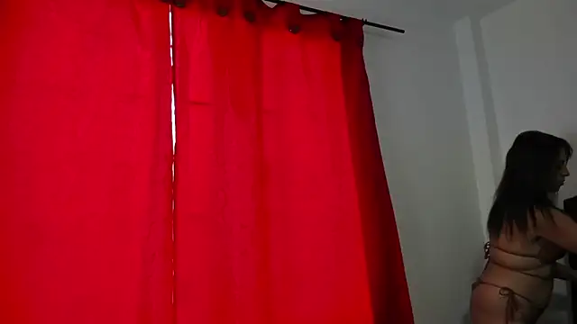 Snapshot of Mariam_schubertt chatting on October 2025 08:54:02 PM Mariam schubertt online show from October 2025 08:54:02 PM