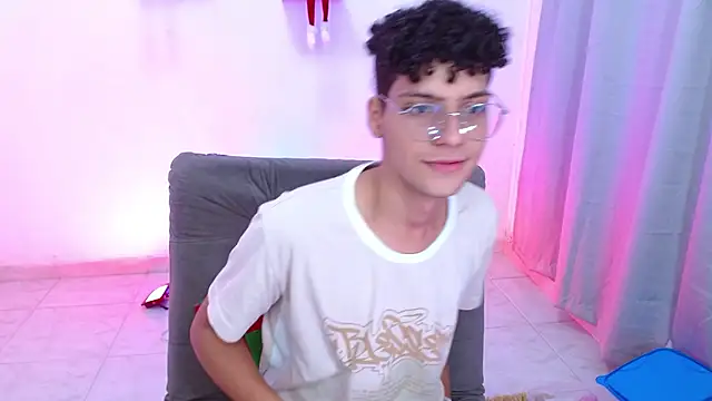 dan sweetboy online show from November 2025 11:52:01 PM