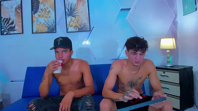 Gabriel Twink online show from November 2025 02:15:01 PM