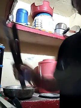 Pyaar Ki Pooja online show from March 2026 03:00:02 AM