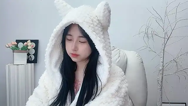 Love-hanzaizai718 online show from November 2025 03:25:02 PM