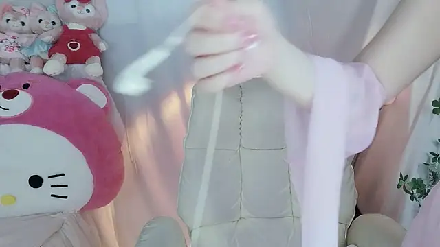 -zhuzhu-999- online show from November 2025 09:24:01 PM